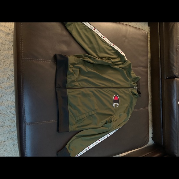 Champion sweater - Picture 1 of 1